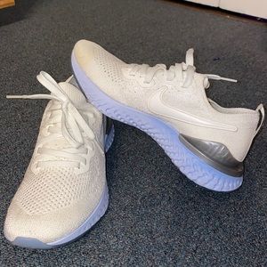 Women’s Nike Epic React Flyknit 2